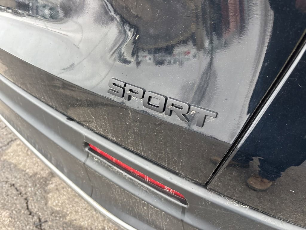 Used 2023 Honda HR-V Sport image 4