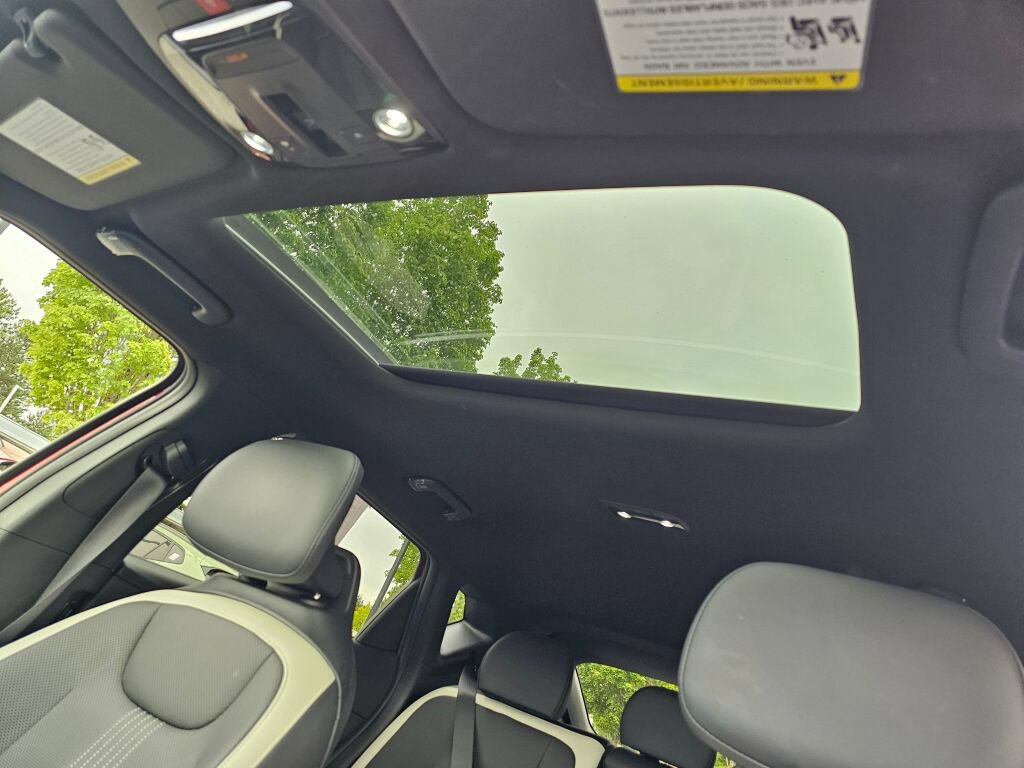 Certified 2024 Kia EV6 GT-Line AWD/4WD image 11