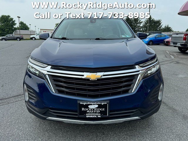 Used 2022 Chevrolet Equinox LT w/ Driver Convenience Package AWD/4WD image 2