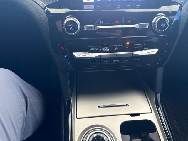 Used 2022 Ford Explorer ST w/ Equipment Group 401A AWD/4WD image 19