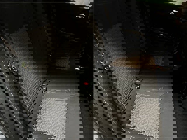 Used 2021 Dodge Charger SXT w/ Blacktop Package image 60