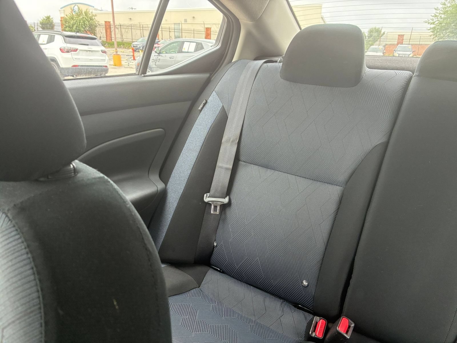 Used 2025 Nissan Versa SV FWD image 34