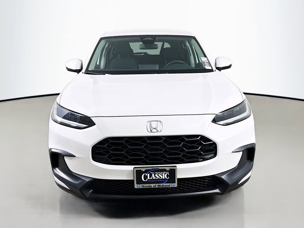 New 2026 Honda HR-V LX image 2