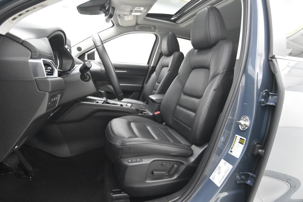 Certified 2025 MAZDA CX-5 Carbon Edition AWD/4WD image 25