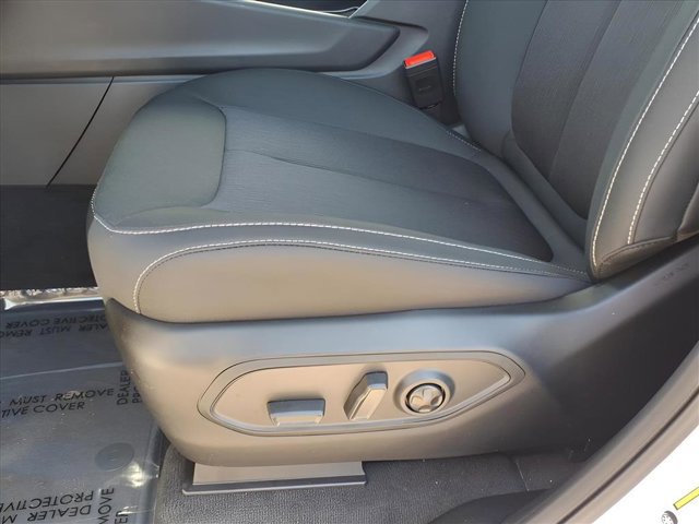 New 2025 Jeep Grand Cherokee Laredo X w/ Luxury Tech Group I image 8