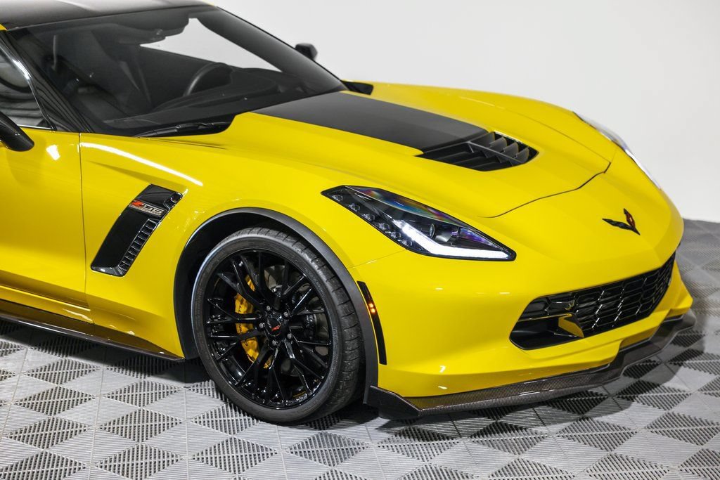 Used 2017 Chevrolet Corvette Z06 RWD image 6