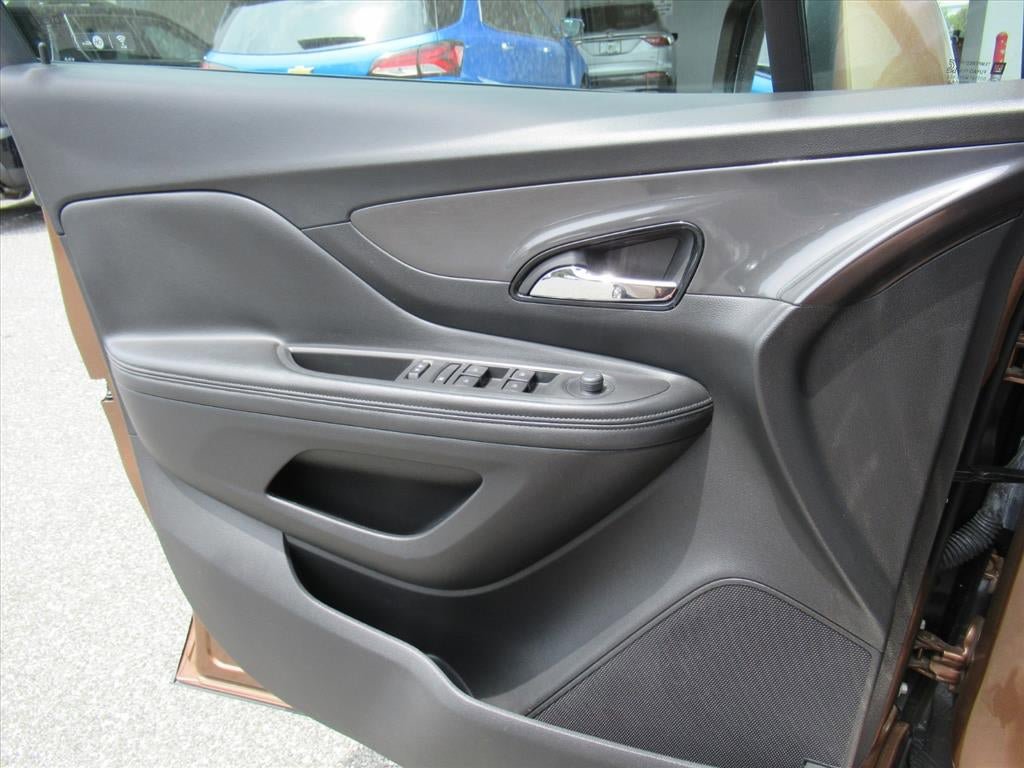 Used 2017 Buick Encore Preferred FWD image 19