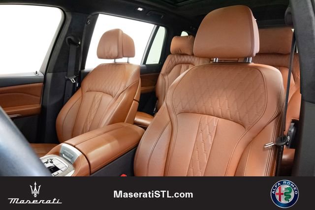 Used 2023 BMW X7 xDrive40i w/ Executive Package image 9