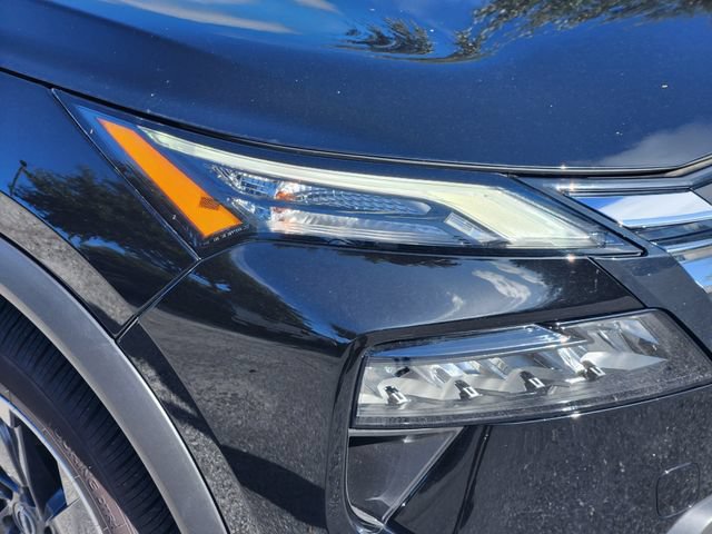 Used 2024 Nissan Rogue SV FWD image 10