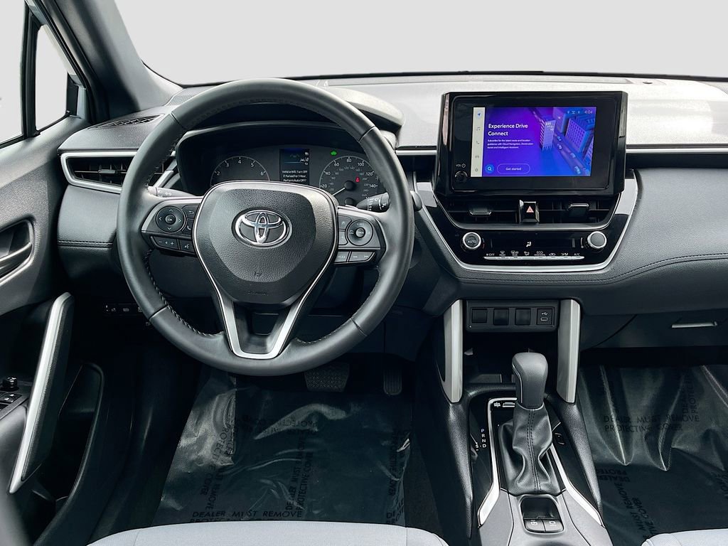 Used 2025 Toyota Corolla Cross AWD Hybrid image 21