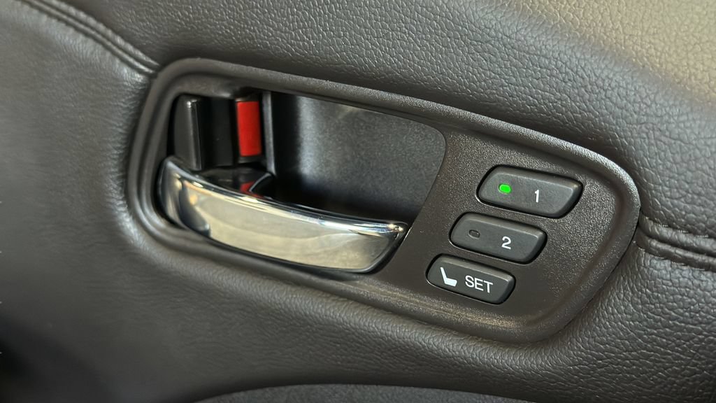 Used 2014 Acura RDX AWD w/ Technology Package image 19