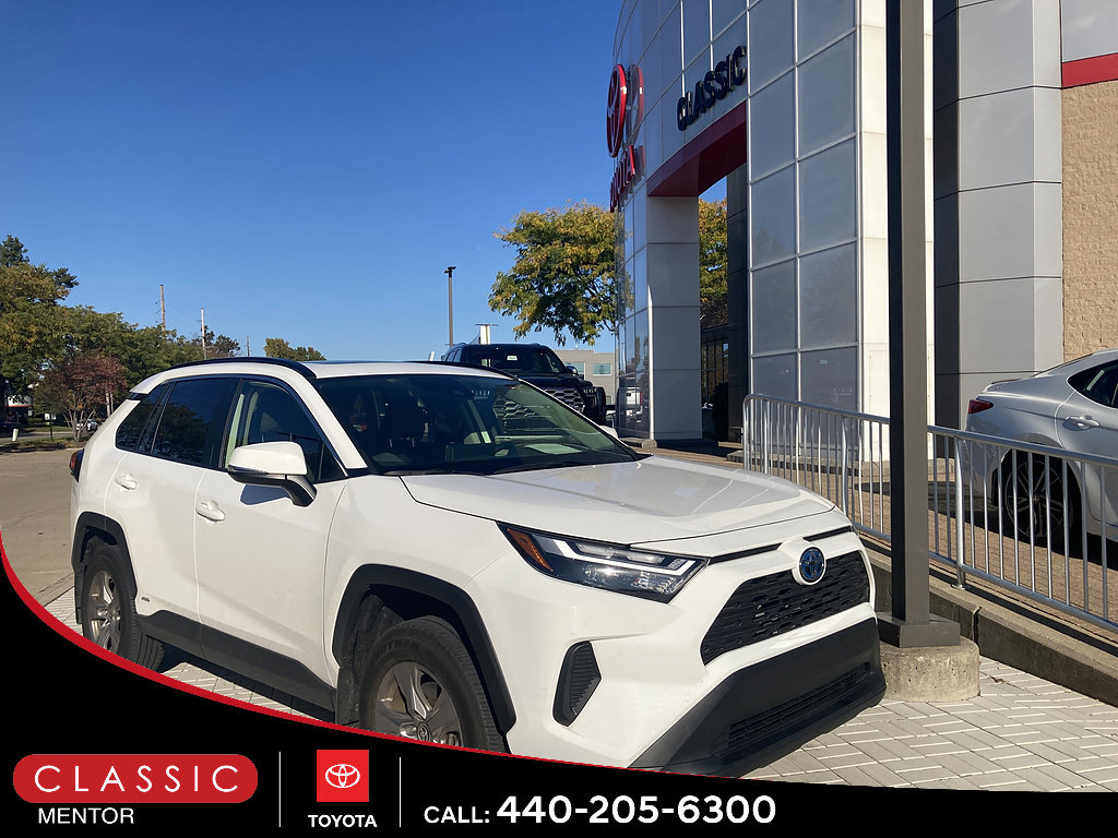 Used 2023 Toyota RAV4 XLE w/ Convenience Package AWD/4WD image 1