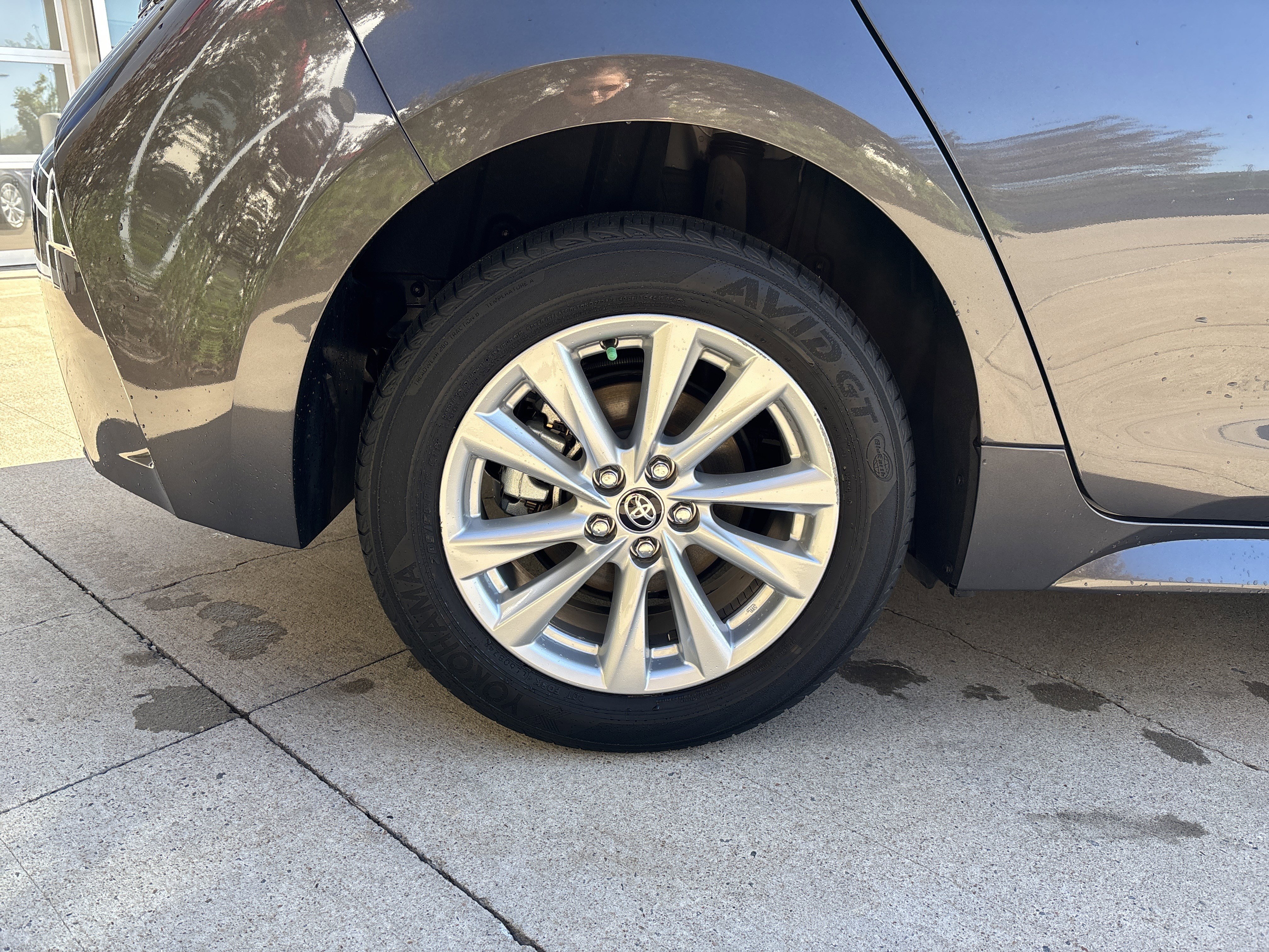 Used 2024 Toyota Corolla SE FWD image 35