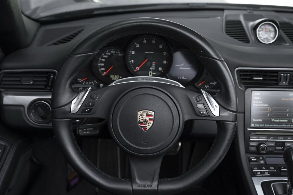 Used 2013 Porsche 911 Carrera image 18