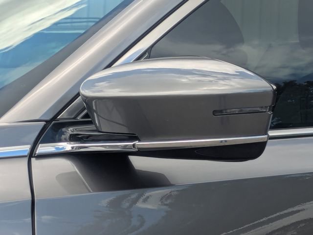 Certified 2025 Acura MDX FWD w/ Technology Package image 11