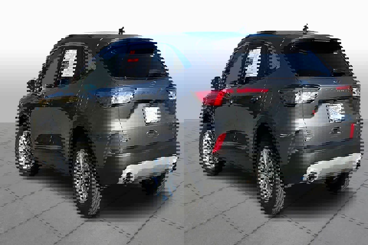 Used 2022 Ford Escape SE w/ Convenience Package image 12