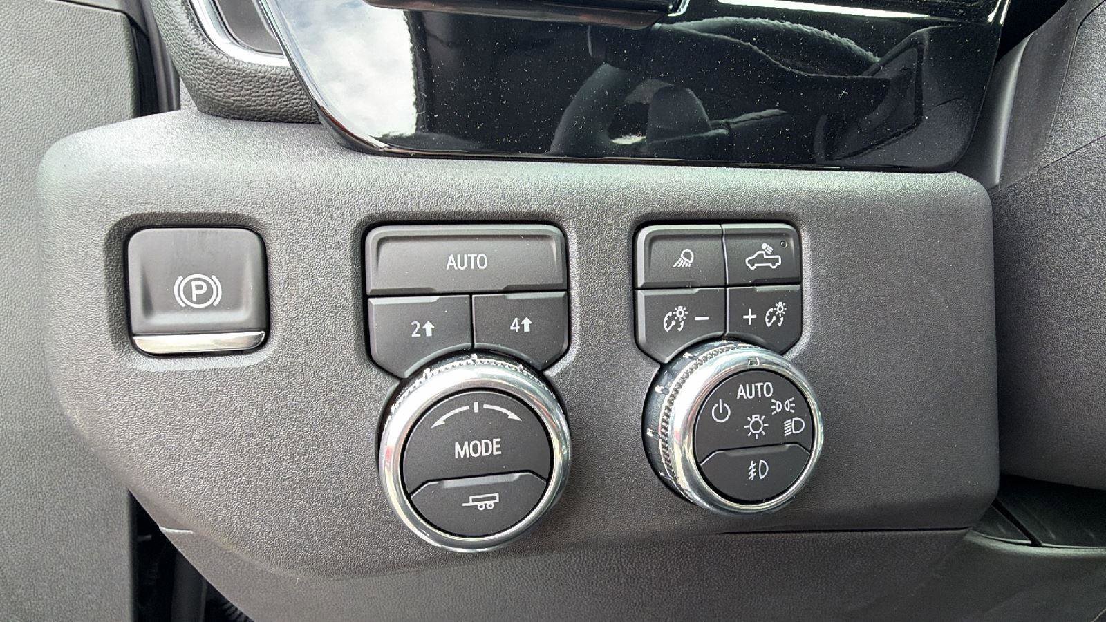 New 2026 GMC Sierra 1500 SLT w/ SLT Premium Plus Package image 24