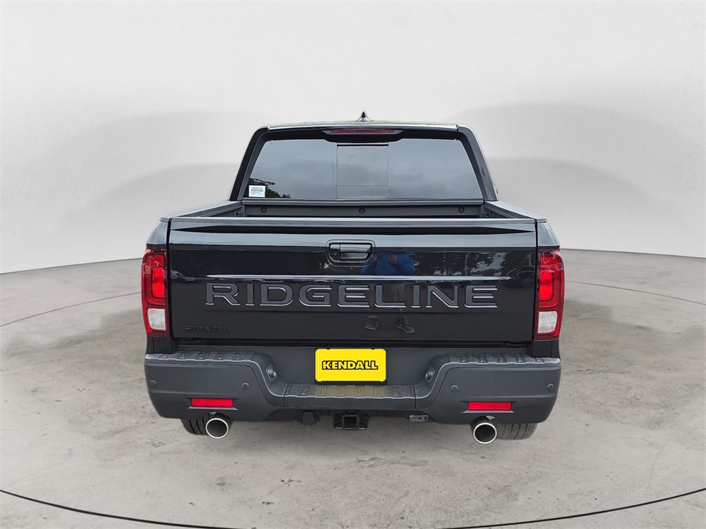 New 2025 Honda Ridgeline Black Edition image 4