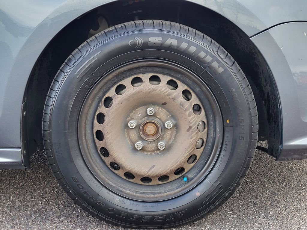 Used 2015 Volkswagen Jetta S image 29