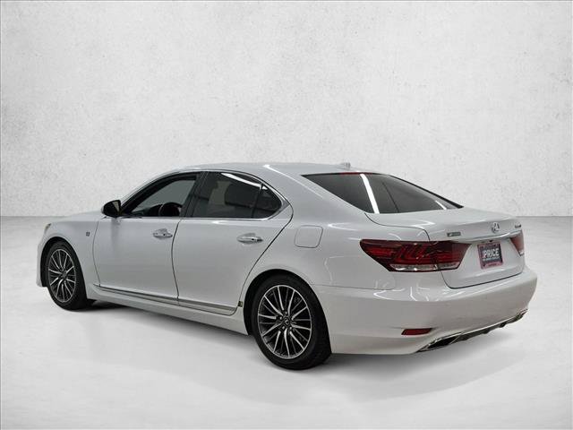 Used 2016 Lexus LS 460 w/ F Sport Package RWD image 8