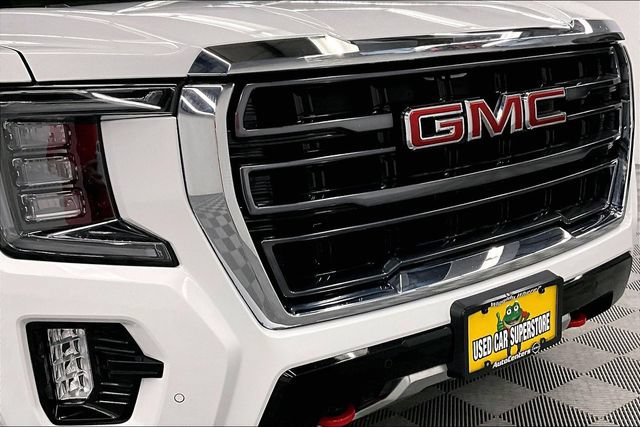 Used 2024 GMC Yukon XL AT4 AWD/4WD image 34