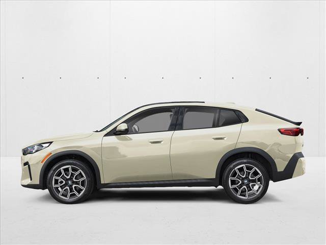 New 2026 BMW X2 xDrive28i AWD/4WD image 3