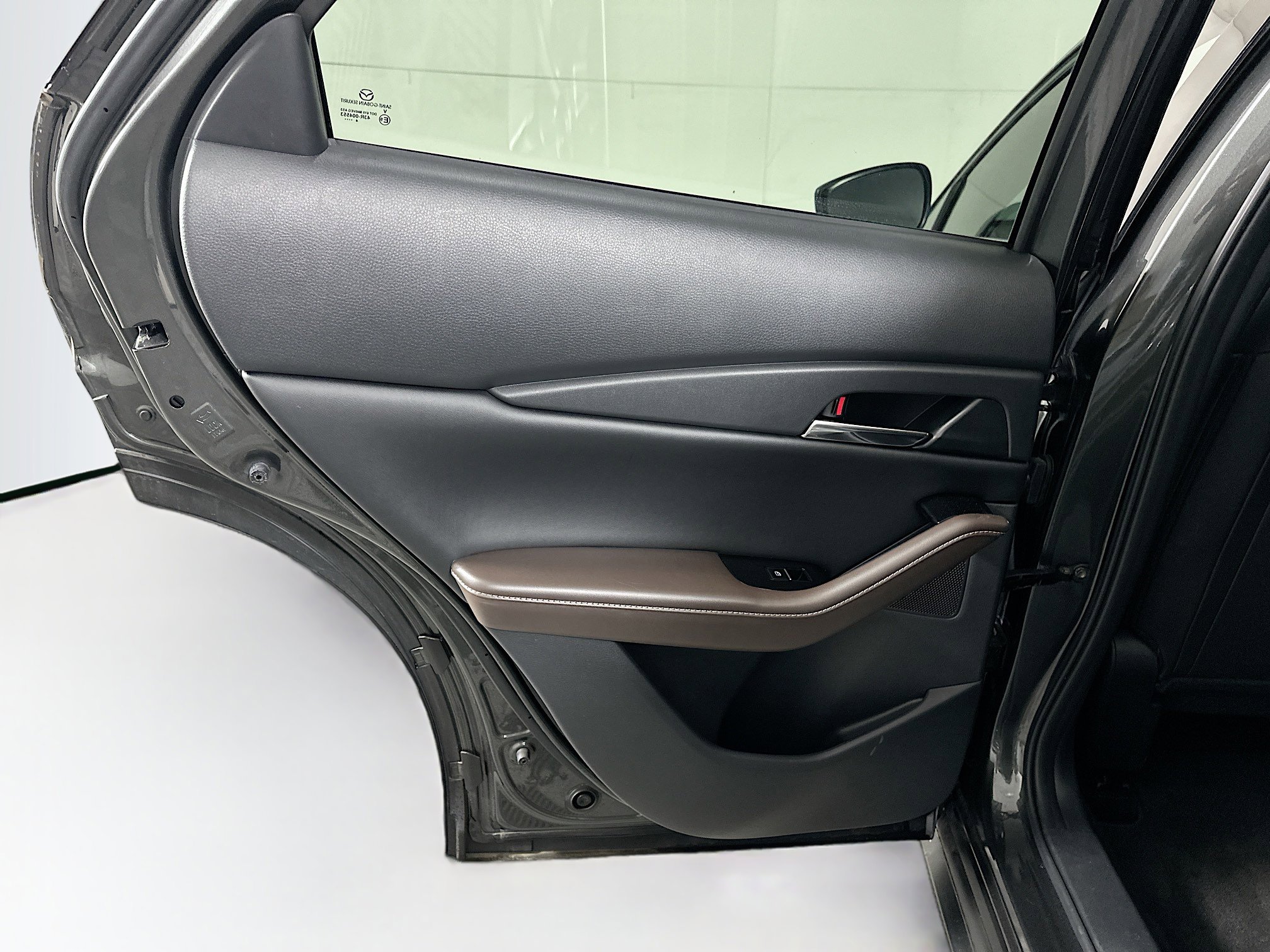 Used 2025 MAZDA CX-30 AWD 2.5 S w/ Premium Package image 27