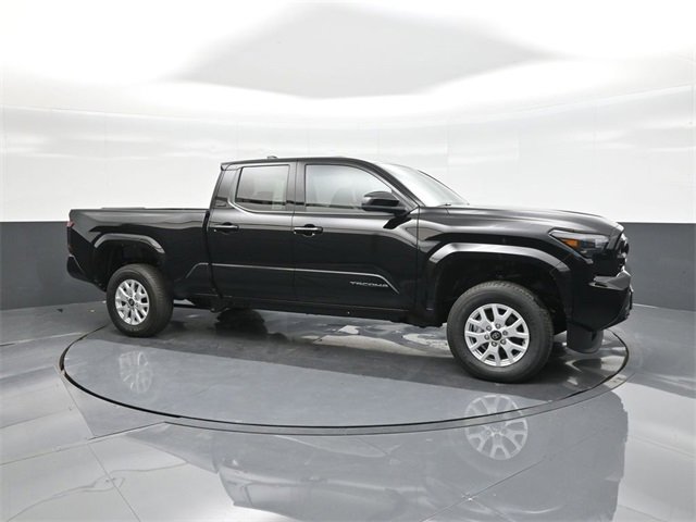 New 2025 Toyota Tacoma SR5 image 17