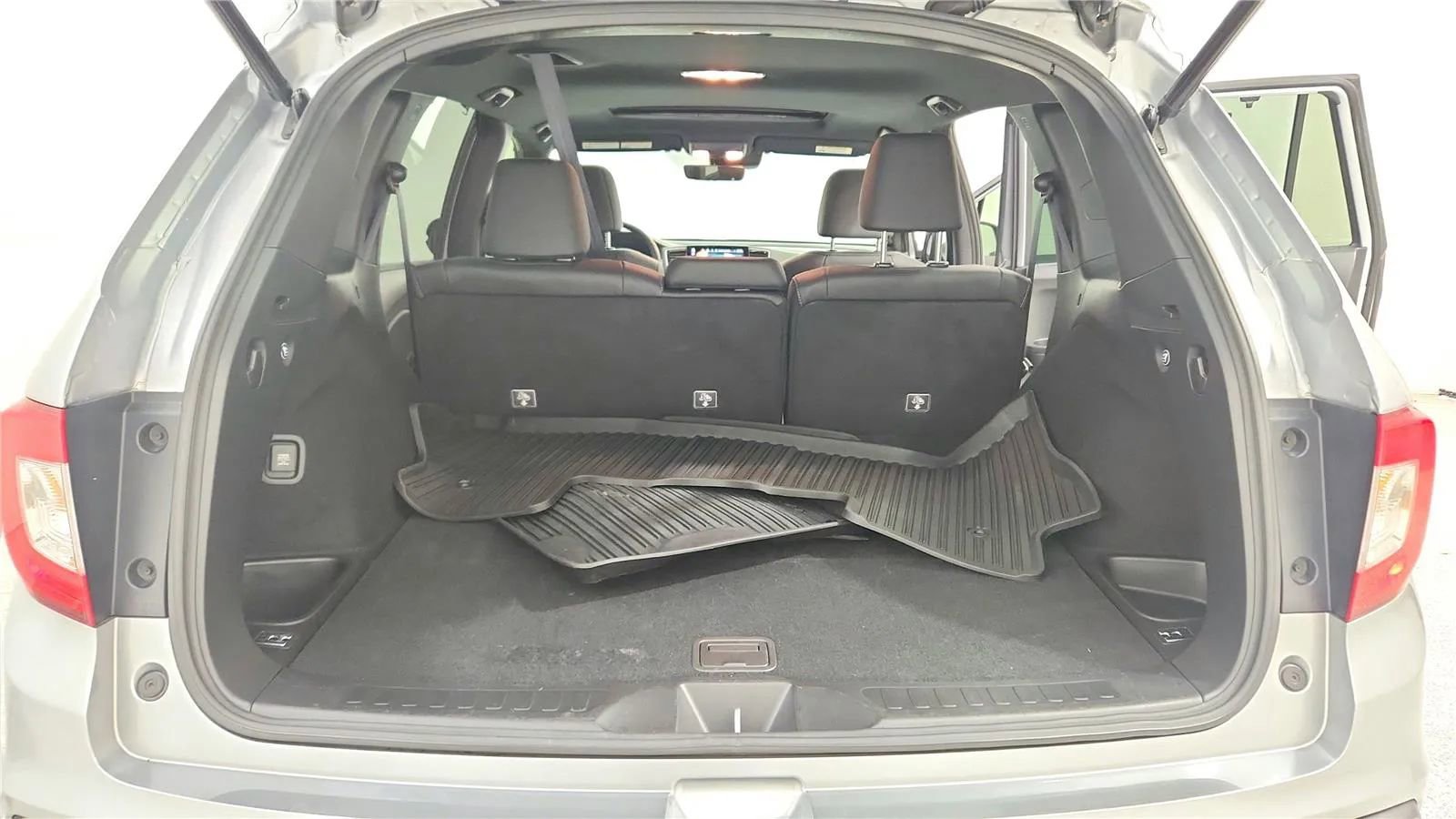 Used 2020 Honda Passport Touring image 19