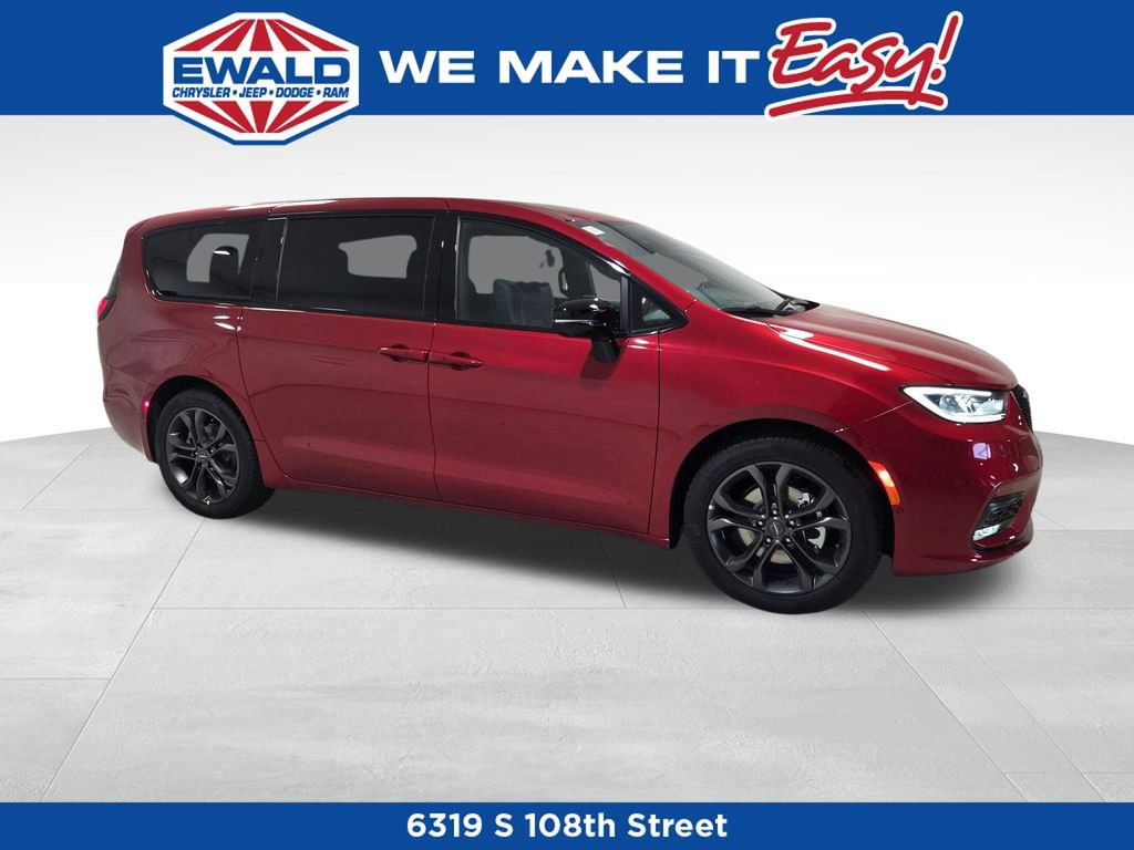 New 2026 Chrysler Pacifica Select image 23