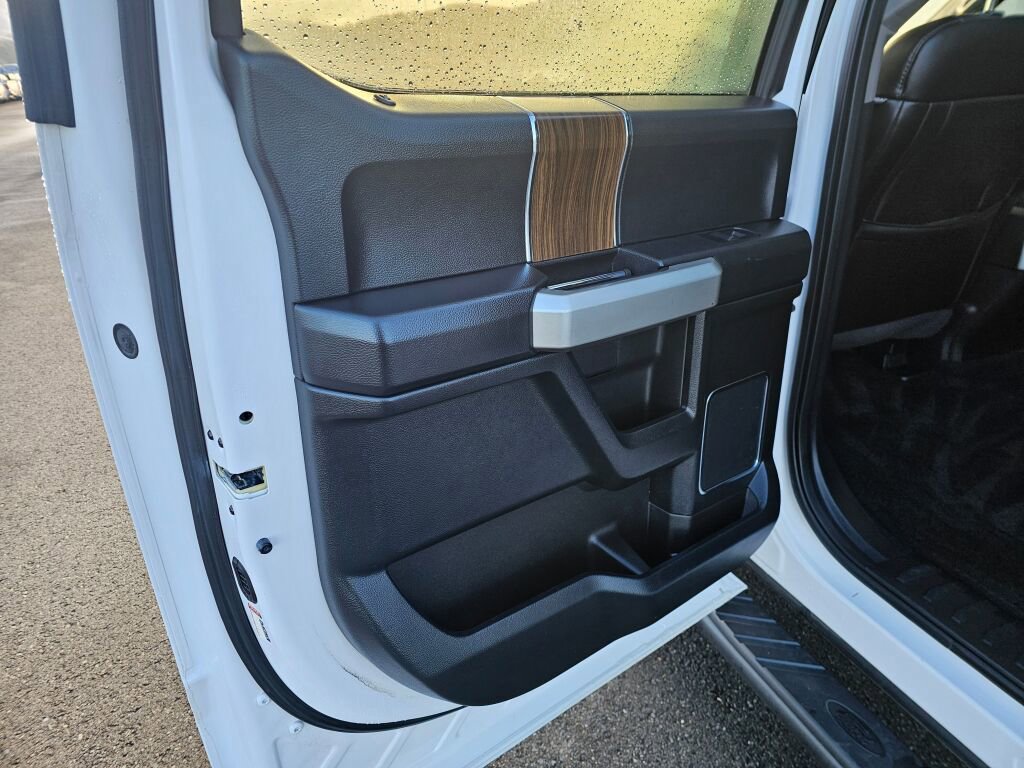 Used 2016 Ford F150 Lariat w/ Equipment Group 501A Mid image 12