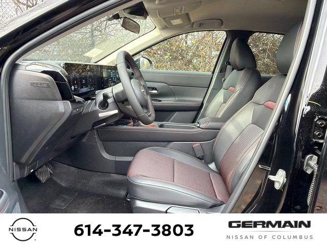 New 2026 Nissan Kicks SR w/ Cold Weather Package AWD/4WD image 17