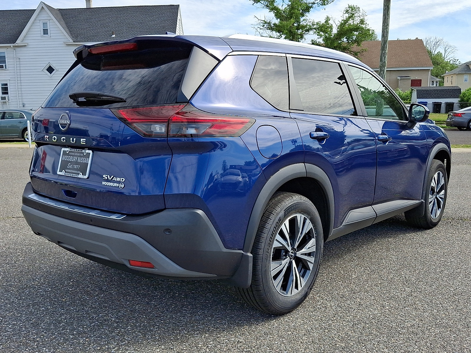 Certified 2022 Nissan Rogue SV w/ SV Premium Package AWD/4WD image 6