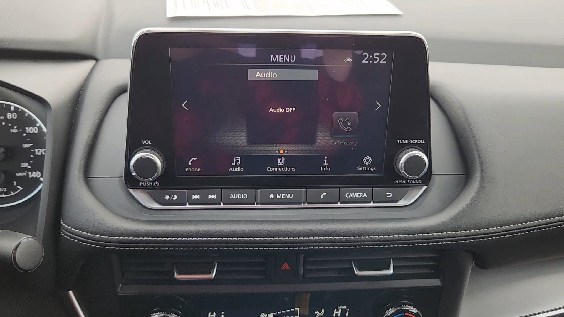 Used 2025 Nissan Rogue SV image 14