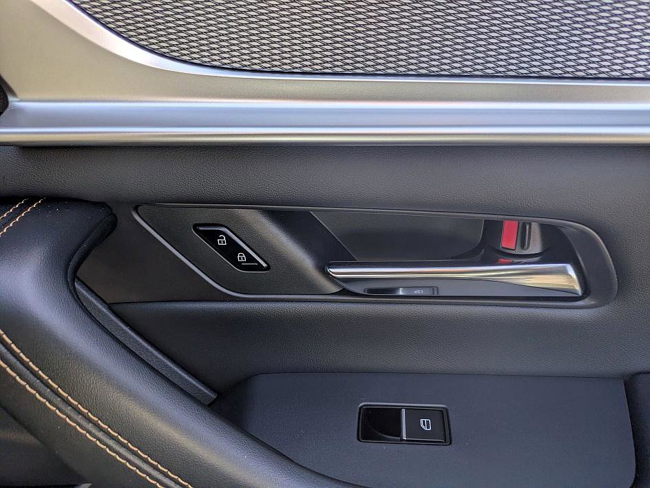 Certified 2025 MAZDA CX-90 3.3 Turbo S w/ Premium Package image 38