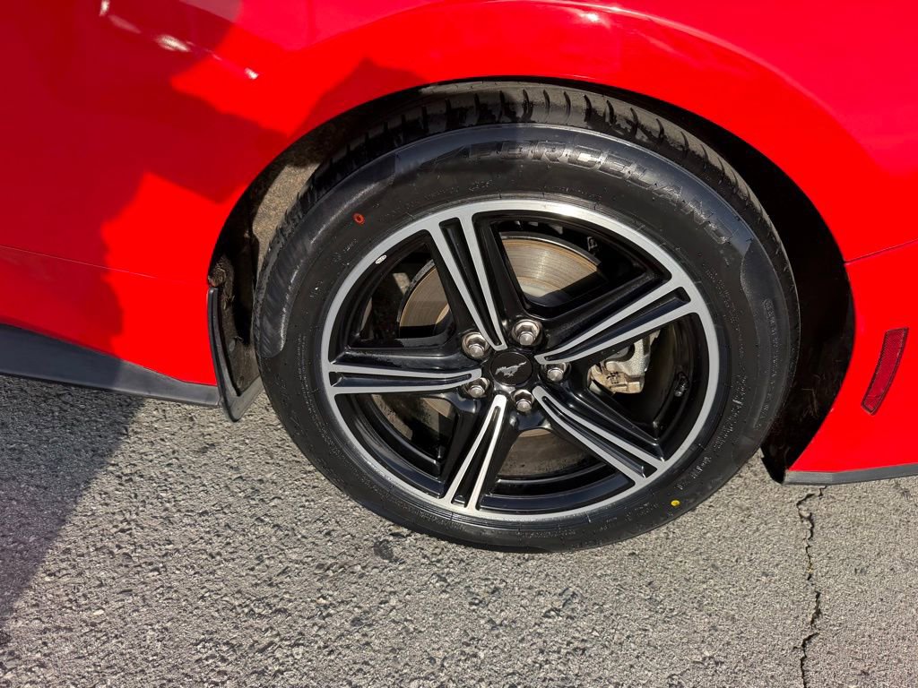 Used 2024 Ford Mustang Convertible image 11