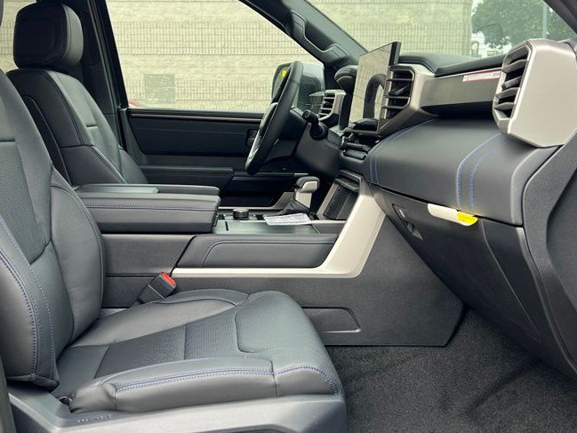 New 2026 Toyota Tundra Platinum AWD/4WD image 18