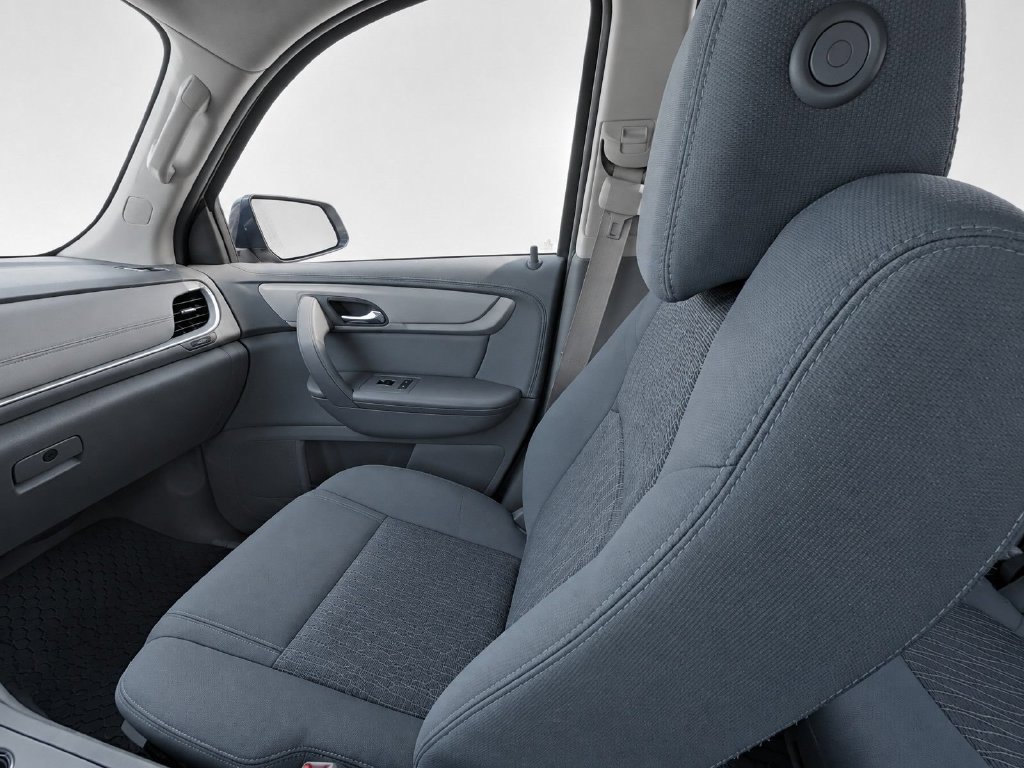 Used 2017 Chevrolet Traverse LS FWD image 30