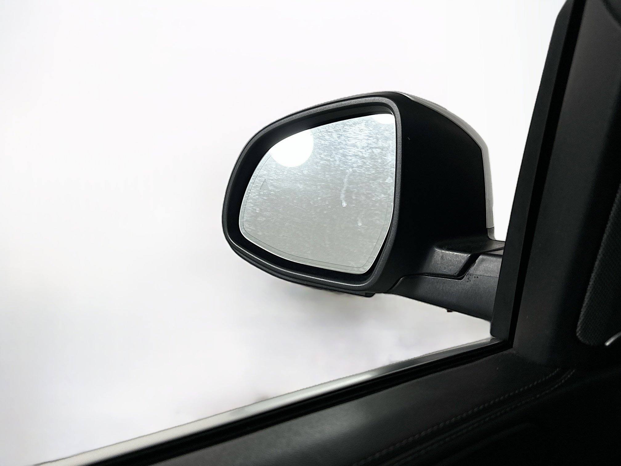 Used 2024 BMW X5 sDrive40i w/ Premium Package image 16