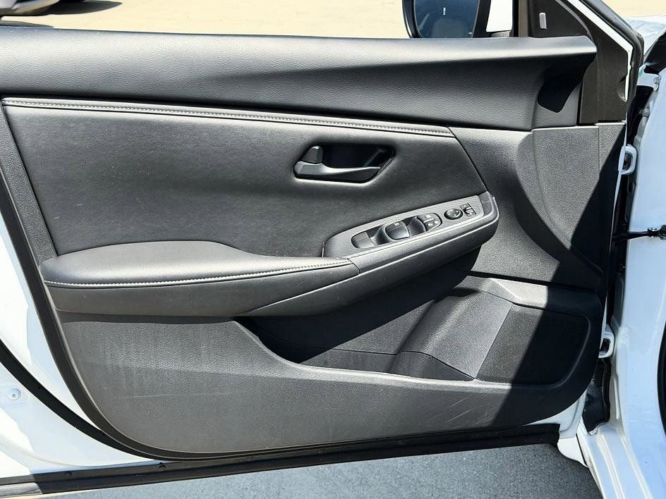 Used 2024 Nissan Sentra S w/ Lighting Package image 19