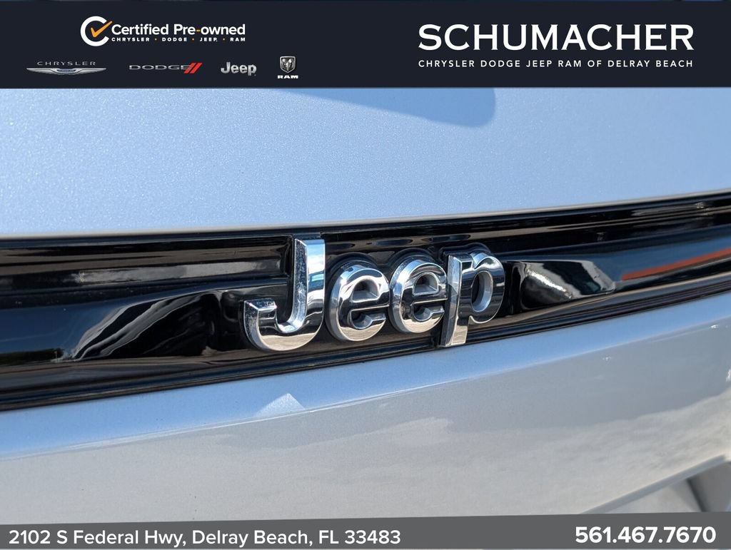Certified 2024 Jeep Grand Cherokee Limited AWD/4WD image 17