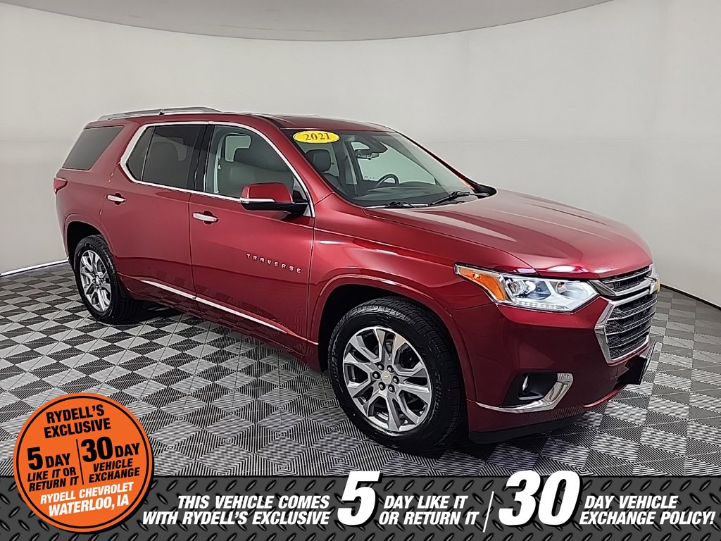 Certified 2021 Chevrolet Traverse Premier w/ LPO, Floor Liner Package image 1