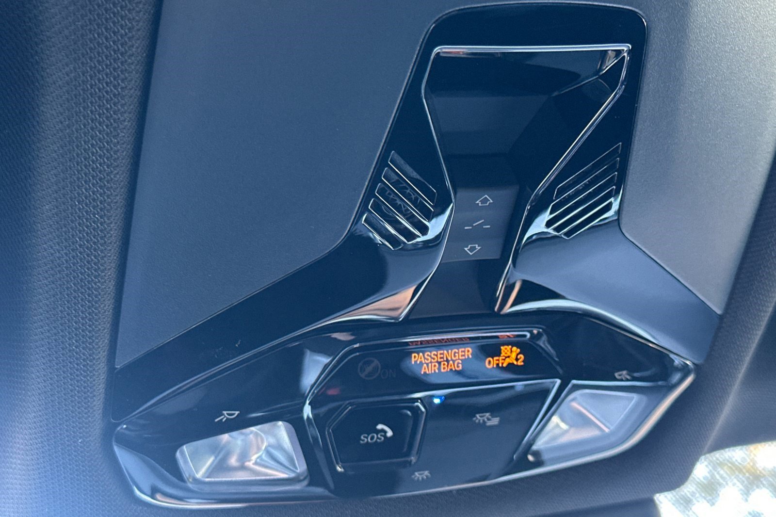 Used 2025 BMW X1 xDrive28i w/ Convenience Package image 24