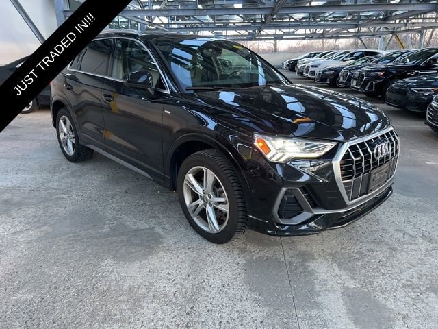 Used 2020 Audi Q3 2.0T Prestige image 3