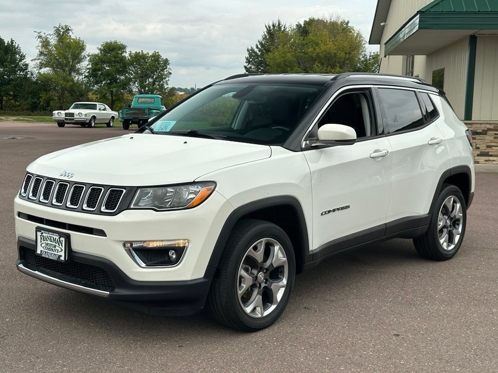 Used 2019 Jeep Compass Limited AWD/4WD image 4