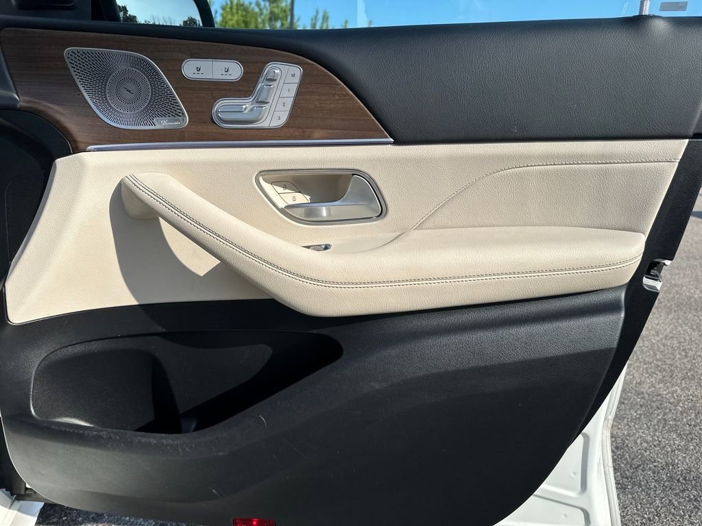 Certified 2024 Mercedes-Benz GLS 450 4MATIC image 44