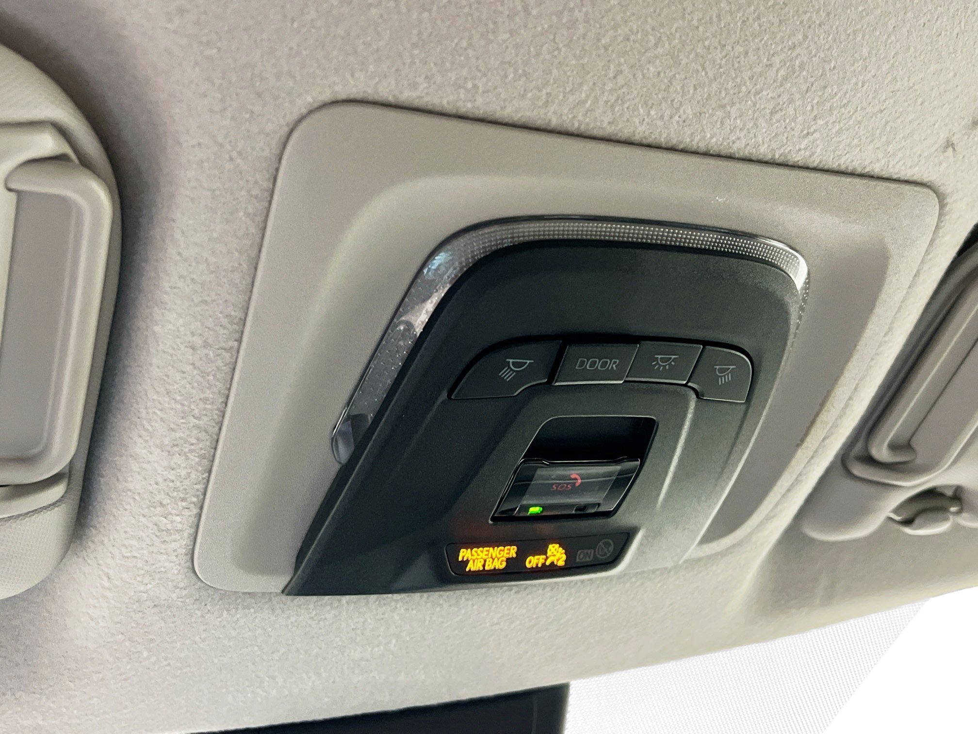 Used 2022 Toyota Corolla Cross LE image 22