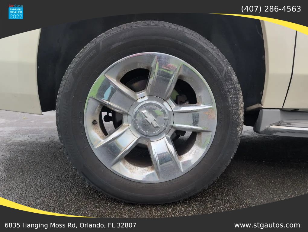 Used 2015 Chevrolet Suburban LTZ RWD image 33