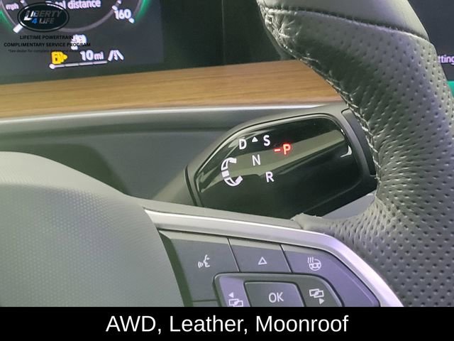 Used 2025 Volkswagen Tiguan SEL R-Line image 25