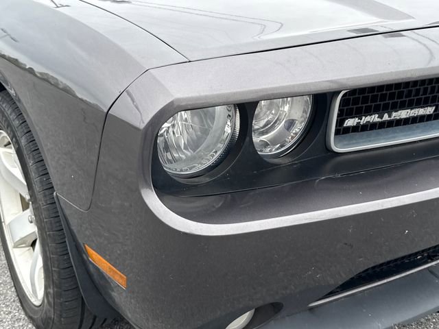 Used 2014 Dodge Challenger SXT Plus RWD image 10